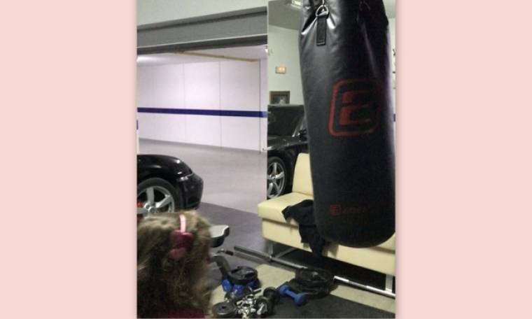 Ζήνα – Λύρας: Δείτε την κόρη τους να κάνει kick boxing