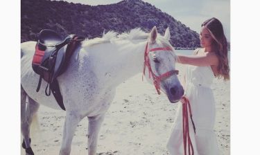 Αντωνία Καλλιμούκου: Το κορίτσι και το άλογο