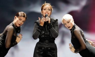 Eurovision 2017: Αρμενία: Η Artsvik με δυο χορεύτριες στο Eurovision Arena