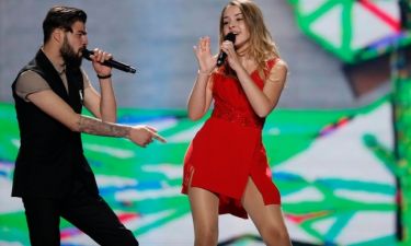 Eurovision 2017: Ρουμανία: Με κανόνια και σέξι λίκνισμα στη σκηνή