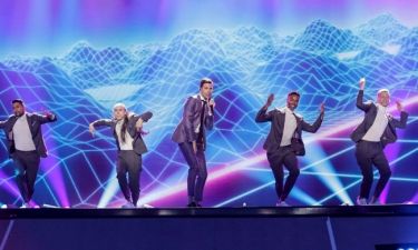 Eurovision 2017: Σουηδία: Το ισχυρό φύλο μονοπώλησε τη σκηνή και τις... καρδιές των γυναικών!