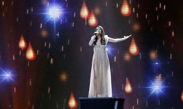 Euro-τραγωδία στην Eurovision. Κάψατε την Ντέμυ με… ντεμί τραγούδι (Nassos blog)