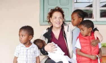 Ελένη Ράντου: Το ταξίδι της στην Αφρική και το συγκινητικό μήνυμά της