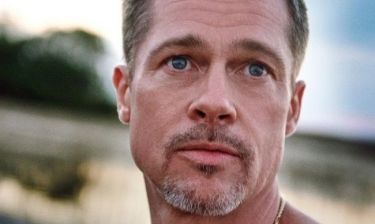 Τα τρυφερά τετ α τετ του Brad Pitt με καλλονή του Hollywood είναι το θέμα της ημέρας