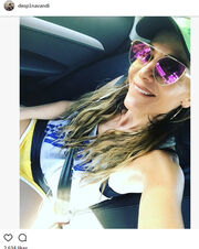 Δέσποινα Βανδή: Η selfie με «καυτό» σορτς στο αυτοκίνητο