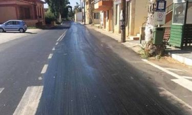 Καιρός – καύσωνας: «Λιώνει» ο δρόμος σε χωριό της Κρήτης (pic)