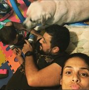 Χριστίνα Πομόνη: Η selfie με τον σύζυγό της και τον γιο τους