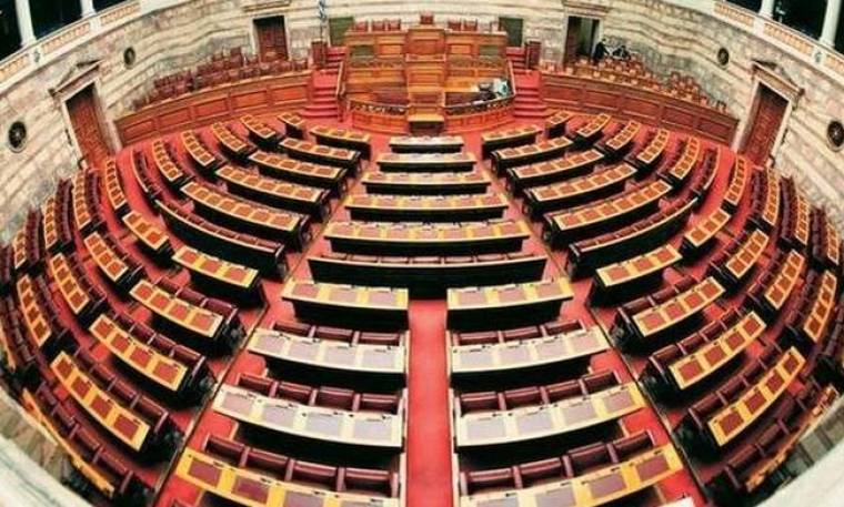 Νομοσχέδιο αλλαγής φύλου: Τριγμοί στην κυβερνητική συνοχή - Αντιδρούν και βουλευτές του ΣΥΡΙΖΑ