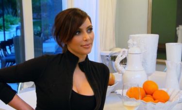 Αυτές είναι οι Kardashians: Η άφιξη της Κρις και της Κιμ στη Βιέννη θα…