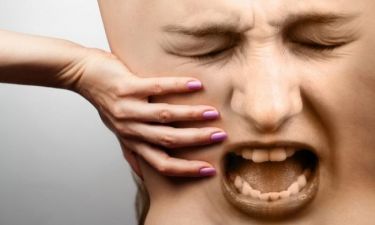 Πόνος στη μέση & πόνος στο χέρι – Πότε δείχνουν καρκίνο