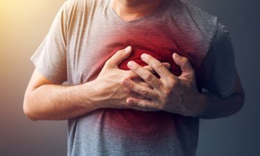 Φύσημα στην καρδιά: Τι είναι και ποια συμπτώματα προκαλεί