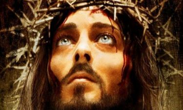 «Ο Ιησούς από τη Ναζαρέτ»: Το τρικ του σκηνοθέτη με το βλέμμα του Πάουελ που δεν παρατήρησε κανείς