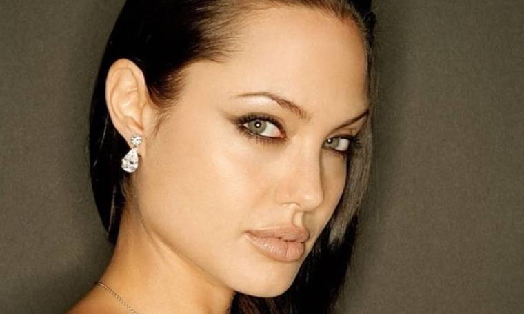 Angelina Jolie: Η γυμνή φωτογραφία που τρέλανε το διαδίκτυο