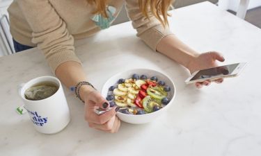Εθισμός στη ζάχαρη: 17 tips για να τη βγάλεις από τη διατροφή σου (εικόνες)