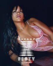 Η Rihanna ποζάρει με εσώρουχα και είναι πιο sexy από ποτέ