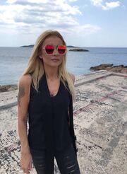 Στα backstage του νέου video clip της Λένας Παπαδοπούλου