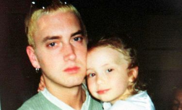 Αυτή είναι η κούκλα κόρη του Eminem - Δείτε τι λέει για τον πατέρα της (pics)