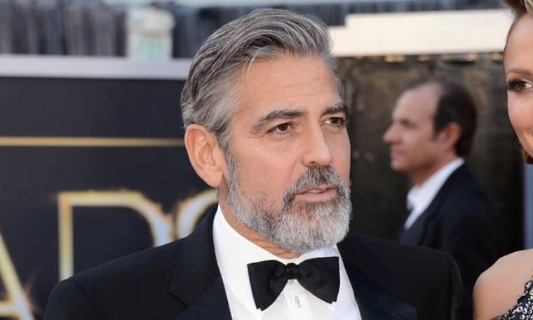 Αυτή η πρώην αγαπημένη του George Clooney γέννησε αγοράκι στο σπίτι της!