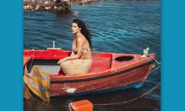 Μαρία Κορινθίου: Μες σ' αυτή τη βάρκα είμαι μοναχή