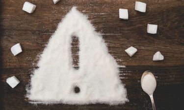 Μήπως τρώτε πολλή ζάχαρη; Ποια σήματα στέλνει το σώμα σας (pics)
