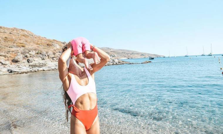 Ελληνίδα μαμά, ποζάρει με την κόρη της μετά από καιρό και τρελαίνει το Instagram