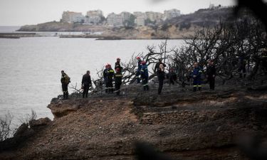Φωτιά τώρα - Δεν έχει τέλος η τραγωδία: Στους 76 οι νεκροί από τις φονικές πυρκαγιές στην Αττική