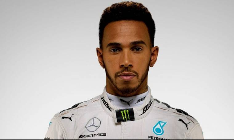 Lewis Hamilton «Στέλνω τις προσευχές μου στην Ελλάδα»