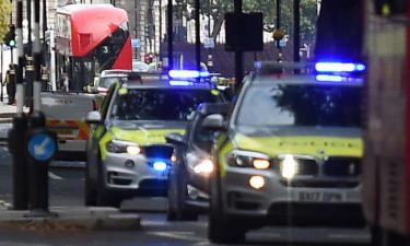 Βρετανία: Μία γυναίκα συνελήφθη για την επίθεση με μαχαίρι στο Μπάρνσλεϊ (vid)