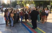 Διονύσης Σαββόπουλος: Κάνει πρόβα στην πλατεία Συντάγματος πριν την συναυλία του στο Ηρώδειο