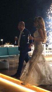Παντρεύτηκε Ελληνίδα τραγουδίστρια χθες βράδυ!