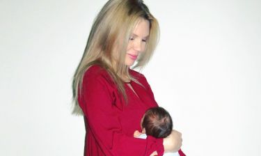 Αλούπη: Δημοσίευσε φωτό με τον νεογέννητο γιο της τη μέρα που επέστρεψαν σπίτι από το μαιευτήριο!