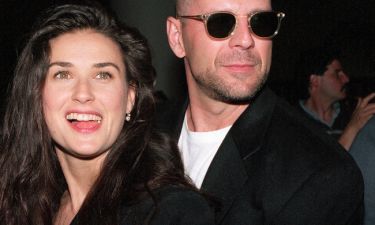 Απίθανο! Ο Bruce Willis ξαναπαντρεύτηκε με την Demi Moore στο πλευρό του!