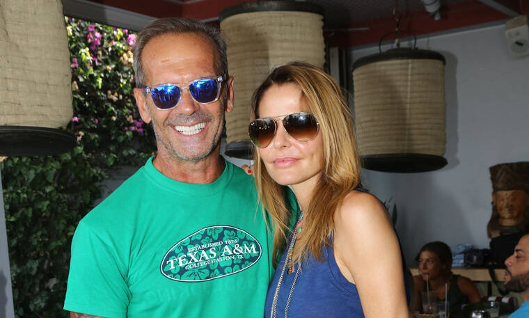 Γάμος Μπαλατσινού – Κικίλια: Δείτε τι έκανε ο Πέτρος Κωστόπουλος, ενώ η Τζένη παντρευόταν (Photos)
