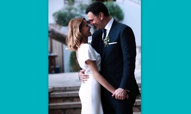 Γάμος Μπαλατσινού – Κικίλια: Πάτησε η Τζένη το πόδι του γαμπρού; (VIDEO)