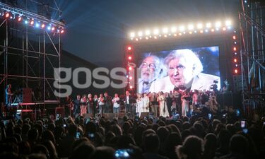 Συγκίνηση και «λαοθάλασσα» στη συναυλία προς τιμή του Μίκη Θεοδωράκη στο Καλλιμάρμαρο (photos)