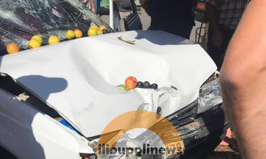 ΤΩΡΑ: Θρίλερ στην Ηλιούπολη - Αυτοκίνητο έπεσε σε πάγκο Λαϊκής -Tρεις τραυματίες (pics)