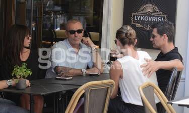  Ρουβάς-Ρόκκος: Ο καφές με τα «κορίτσια» τους και τα πεταχτά φιλιά του Στέλιου στην Κάτια! (photos)