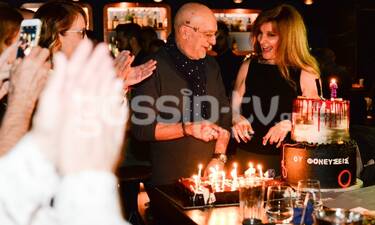 Πάνος Κοκκινόπουλος: Γιόρτασε τα γενέθλιά του με εντυπωσιακή τούρτα! Δεν πιστεύαμε πόσο χρονών έγινε