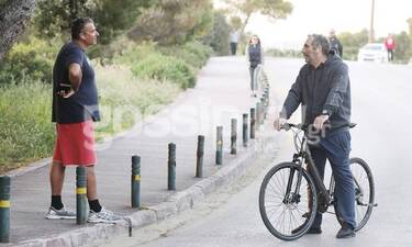 Όταν ο... ιδρωμένος Γιώργος Λιάγκας συνάντησε τον ποδηλάτη Δημήτρη Κοντόπουλο! (Photos)