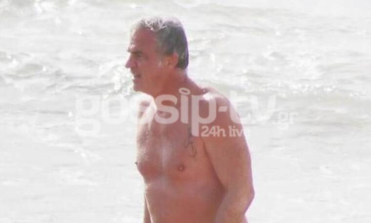 Δημήτρης Αργυρόπουλος: Δείτε τον να κάνει μπάνιο στη θάλασσα, Δεκέμβρη μήνα!