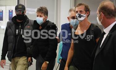 Survivor: Chris και Σοφία επέστρεψαν στην Ελλάδα - Φωτογραφίες από το αεροδρόμιο