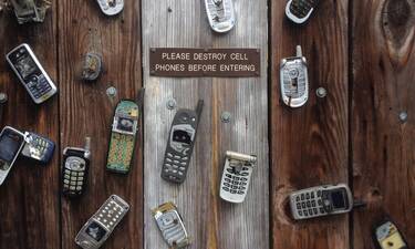 Ελλάδα: Πότε κυκλοφόρησαν τα πρώτα κινητά τηλέφωνα στη χώρα μας;
