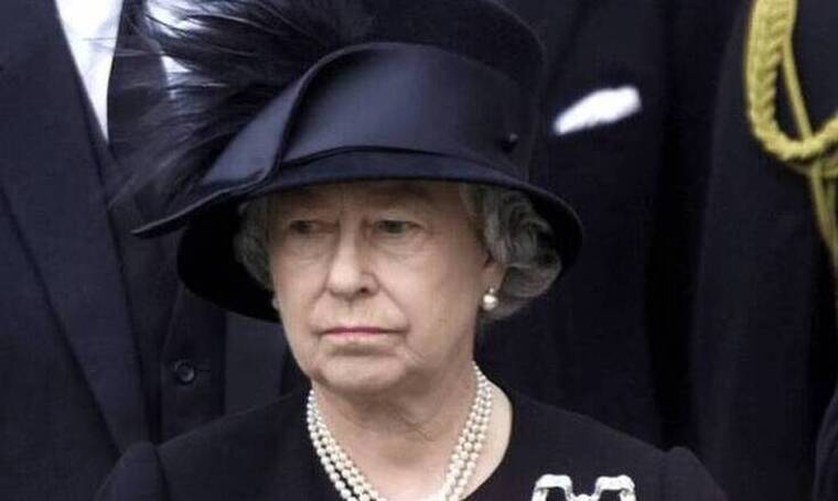 Βασίλισσα Ελισάβετ: Η πρώτη δημόσια εμφάνιση μετά την κηδεία του Φίλιππου-Το like της Meghan Markle