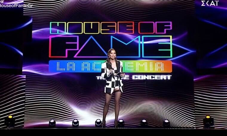 House of Fame: Μοίρασε… εγκεφαλικά η sexy Ελένη Φουρέιρα φορώντας ζαρτιέρες στον Ημιτελικό!