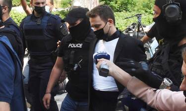 Έγκλημα στα Γλυκά Νερά: Με αλεξίσφαιρο γιλέκο έφτασε στην Ευελπίδων ο δολοφόνος της Καρολάιν