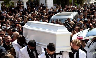 Κηδεία Mad Clip: Συγκλονισμένοι οι επώνυμοι «αποχαιρετούν» τον Έλληνα τράπερ