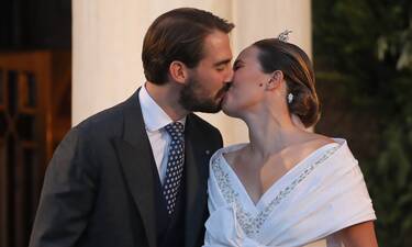 Γάμος Φίλιππου - Φλορ: Το απίθανο art de la table της δεξίωσης, το πάρτι και τα εντυπωσιακά φορέματα
