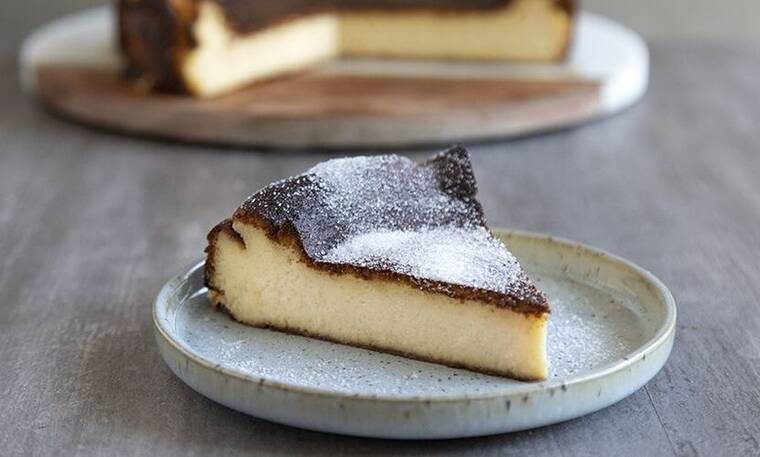 Βάσκικο καμένο cheesecake από τον Άκη Πετρετζίκη!