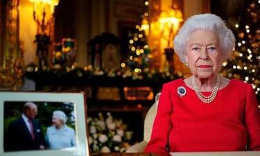 Βασίλισσα Ελισάβετ: Συγκινεί με το μήνυμά της για τα Χριστούγεννα - Μου λείπει ο Φίλιππος