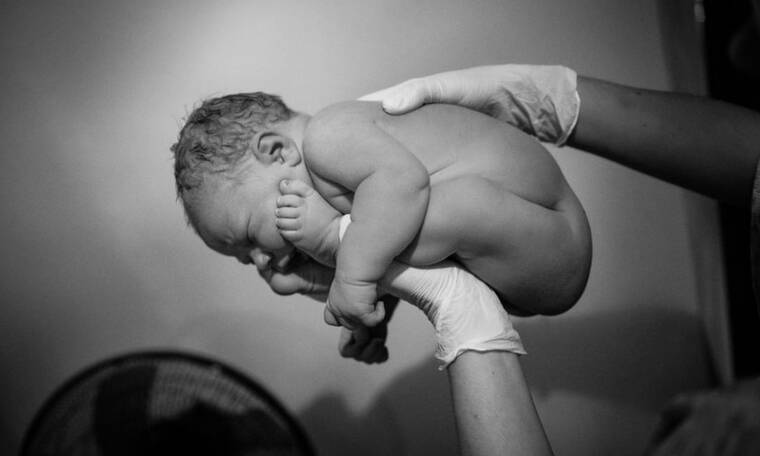 Μωρά στην αίθουσα τοκετού - Δέκα υπέροχες φωτογραφίες